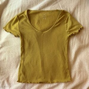 Ribbed Lettuce Hem Mustard Shirt